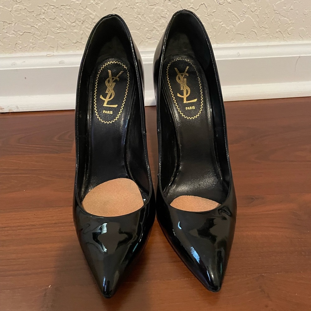 Authentic YSL black patent leather heel size 40 1/2
